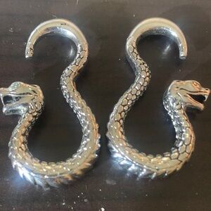 2pcs Snake Spiral Swirl Ear Gauge Plugs Expander.